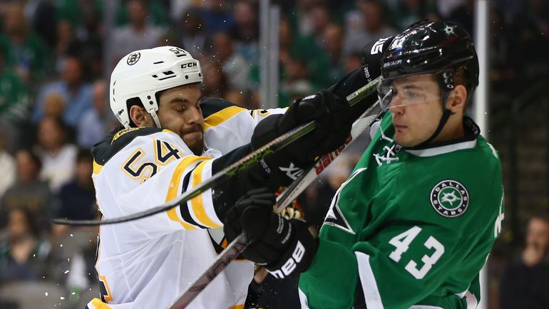 Валерий НИЧУШКИН - справа. Фото AFP Валерий НИЧУШКИН - справа. Фото AFP