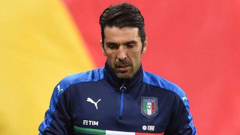 Вторник. Мюнхен. Германия - Италия - 4:1. Джанлуиджи БУФФОН. Фото REUTERS Вторник. Мюнхен. Германия - Италия - 4:1. Джанлуиджи БУФФОН. Фото REUTERS