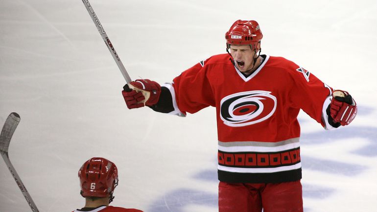 Эрик СТААЛ (справа). Фото REUTERS Эрик СТААЛ (справа). Фото REUTERS