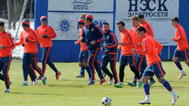 Четверг. Ватутинки. Армейцы готовятся к