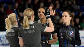 Основной состав сборной России на чемпионате мира в Канаде: Александра РАЕВА, Маргарита ФОМИНА, Кира ЕЗЕХ и Анна СИДОРОВА (слева направо).