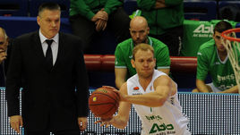 Главный тренер УНИКСа Евгений ПАШУТИН и Антон ПОНКРАШОВ.