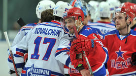 Павел ДАЦЮК (№ 13, с Ильей КОВАЛЬЧУКОМ) летом вернется в Россию.