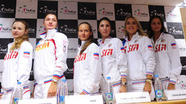 Сегодня. Москва. Пресс-конференция сборной России. Анна Калинская, Маргарита Гаспарян, Дарья Касаткина, Анастасия Мыскина, Елена Веснина, Елизавета Куличкова.