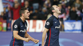 Диего ГОДИН (справа) может успеть восстановиться к ответному матчу с