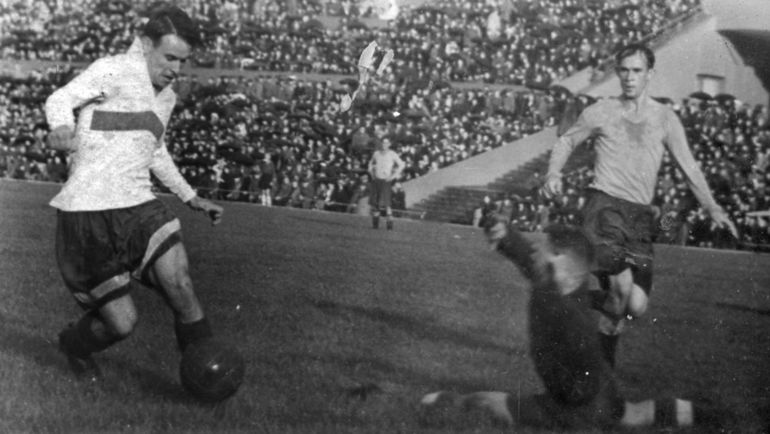 1940-е. Константин БЕСКОВ. Фото из архива семьи Бесковых 1940-е. Константин БЕСКОВ. Фото из архива семьи Бесковых