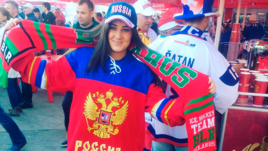 ...Питер идет на хоккей