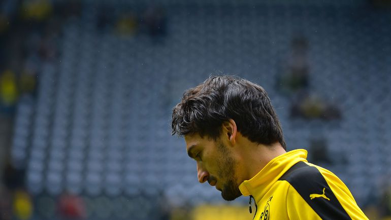 Как примут трибуны в Дотмунде Матса ХУММЕЛЬСА в следующем сезоне? Фото AFP Как примут трибуны в Дотмунде Матса ХУММЕЛЬСА в следующем сезоне? Фото AFP