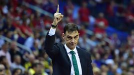 Пятница. Берлин. Георгиос БАРДЗОКАС.