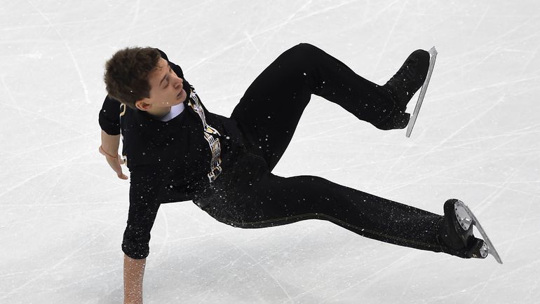 На крупных международных стартах в сезоне-2015/16 Максиму КОВТУНУ не удалось обойтись без срывов. Фото AFP На крупных международных стартах в сезоне-2015/16 Максиму КОВТУНУ не удалось обойтись без срывов. Фото AFP