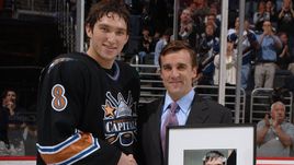 Александр ОВЕЧКИН и Джордж МАКФИ.