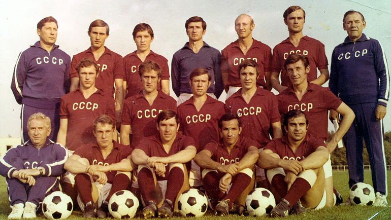 1972 год. Сборная СССР Германа ЗОНИНА (крайний справа). 1972 год. Сборная СССР Германа ЗОНИНА (крайний справа).