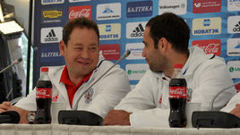 Сегодня. Шереметьево. Леонид СЛУЦКИЙ и Роман ШИРОКОВ.