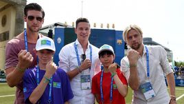 Надевайте браслеты дружбы!