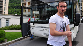 Вчера. Бад-Рагац. Александр КЕРЖАКОВ навещает сборную России.