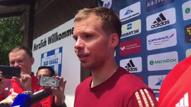 Роман Шишкин: "Брал билеты в Париж. На теннис"