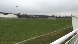 Как выглядел газон для сборной России во Франции в декабре 2015 года.