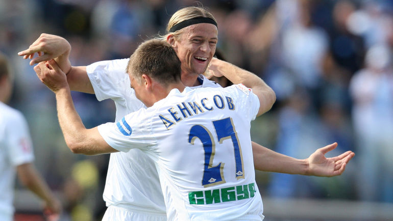 Анатолий ТИМОЩУК (справа) и Игорь ДЕНИСОВ. Фото Вячеслав ЕВДОКИМОВ Анатолий ТИМОЩУК (справа) и Игорь ДЕНИСОВ. Фото Вячеслав ЕВДОКИМОВ