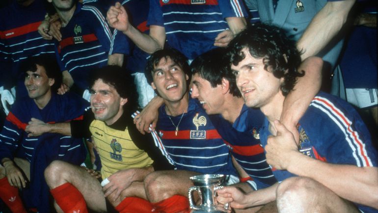 1984 год. Финал. Франция - Испания (2:0). Игроки Сборной Франции. Фото AFP 1984 год. Финал. Франция - Испания (2:0). Игроки Сборной Франции. Фото AFP