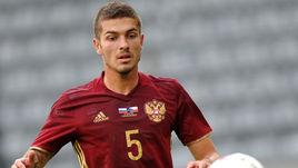 Роман НОЙШТЕДТЕР.