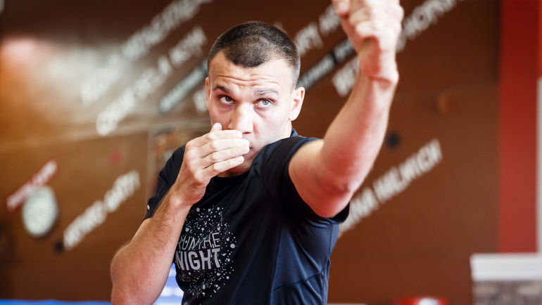 Максим ВЛАСОВ. Фото Пресс-служба боя Власов - Силлах Максим ВЛАСОВ. Фото Пресс-служба боя Власов - Силлах