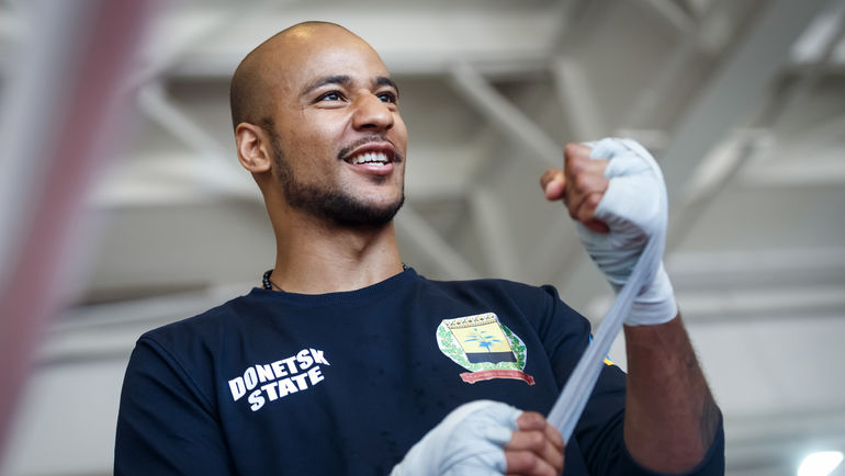 Исмаило СИЛЛАХ. Фото Пресс-служба боя Власов - Силлах Исмаило СИЛЛАХ. Фото Пресс-служба боя Власов - Силлах