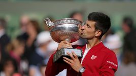 Воскресенье. Париж. Новак ДЖОКОВИЧ.