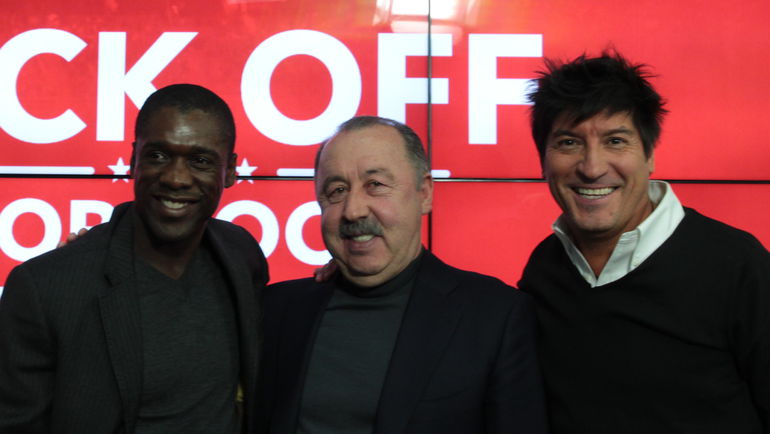 Кларенс ЗЕЕДОРФ (слева), Валерий ГАЗЗАЕВ (в центре) и Иван САМОРАНО. Фото Владимир ГЕРДО/ТАСС Кларенс ЗЕЕДОРФ (слева), Валерий ГАЗЗАЕВ (в центре) и Иван САМОРАНО. Фото Владимир ГЕРДО/ТАСС