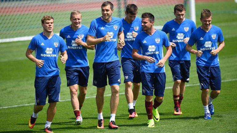 Сборная-2016 стартует на Euro матчем с Англией. Фото AFP Сборная-2016 стартует на Euro матчем с Англией. Фото AFP