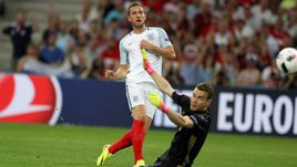 Суббота. Марсель. Англия - Россия - 1:1. Харри КЕЙН и Игорь АКИНФЕЕВ.