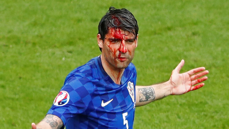 Сегодня. Париж. Турция - Хорватия - 0:1. Ведран ЧОРЛУКА. Фото REUTERS Сегодня. Париж. Турция - Хорватия - 0:1. Ведран ЧОРЛУКА. Фото REUTERS