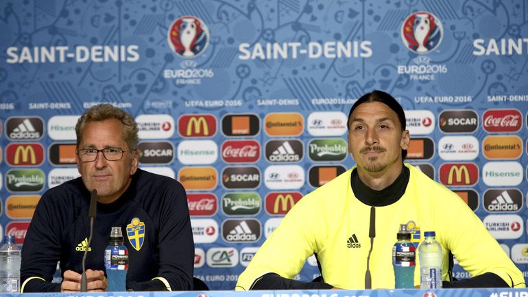 Эрик ХАМРЕН и Златан ИБРАГИМОВИЧ. Фото REUTERS Эрик ХАМРЕН и Златан ИБРАГИМОВИЧ. Фото REUTERS