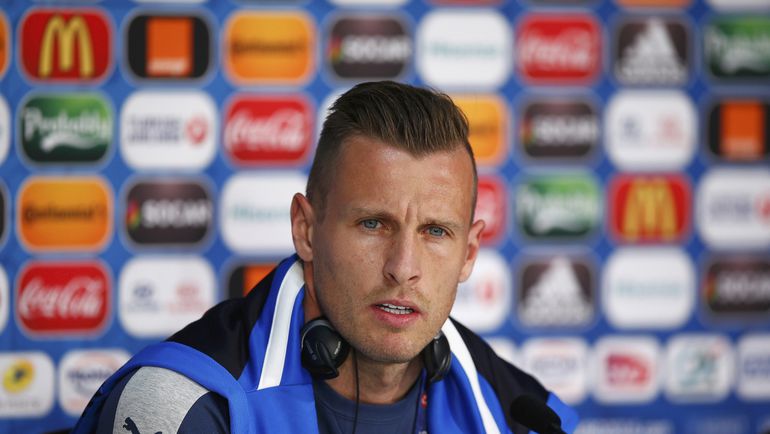 Ян ДЮРИЦА - еще один прекрасно знакомый российским болельщикам игрок Словакии. Фото REUTERS Ян ДЮРИЦА - еще один прекрасно знакомый российским болельщикам игрок Словакии. Фото REUTERS