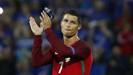 Вторник. Сент-Этьен. Португалия – Исландия – 1:1. КРИШТИАНУ РОНАЛДУ.