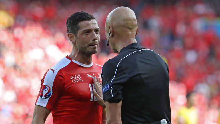 Сергей КАРАСЕВ и Блерим ДЖЕМАИЛИ. Фото AFP Сергей КАРАСЕВ и Блерим ДЖЕМАИЛИ. Фото AFP