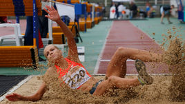 Мемориал Знаменских и чемпионат России могут оказаться для прыгуньи Дарьи КЛИШИНОЙ самыми крупными соревнованиями в нынешнем сезоне.