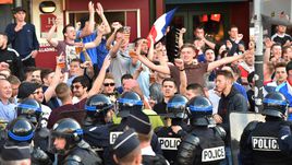 Среда. Лилль. Английские болельщики.