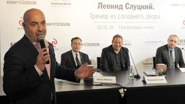 Михаил ГРУШЕВСКИЙ на презентации книги Игоря РАБИНЕРА о Леониде СЛУЦКОМ.