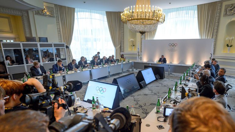 Сегодня. Лозанна. Олимпийский саммит. Фото AFP Сегодня. Лозанна. Олимпийский саммит. Фото AFP