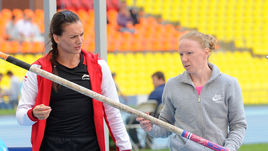 2013 год. Елена ИСИНБАЕВА и Светлана ФЕОФАНОВА.