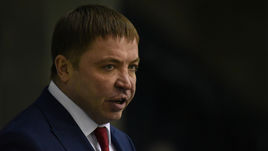 Александр Гулявцев: "В Нефтекамске хоккеисты "Молота" толкали застрявший автобус"