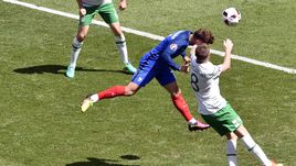 Сегодня. Лион. Франция - Ирландия - 2:1. 58-я минута. Первый гол Антуана ГРИЗМАННА.