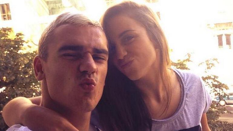 Антуан ГРИЗМАНН и его сестра Мод. Фото twitter.com Антуан ГРИЗМАНН и его сестра Мод. Фото twitter.com