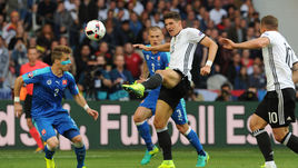 Сегодня. Лилль. Германия - Словакия - 3:0. В игре Марио ГОМЕС.