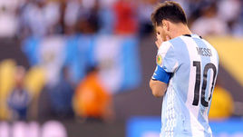 Воскресенье. Нью-Джерси. Аргентина - Чили - 0:0, пен. - 2:4. Лионель МЕССИ проиграл третий финал подряд.