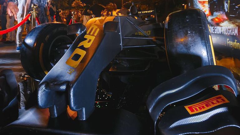 ...и возможность управления увеличивающейся производительностью. ...и возможность управления увеличивающейся производительностью.