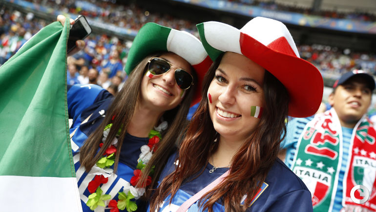 Самые яркие болельщики понедельника