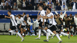 Суббота. Бордо. Германия - Италия - 1:1 д.в. Пенальти – 6:5. Бундестим ликует после выхода в полуфинал Euro.