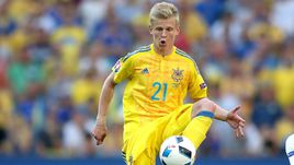 Полузащитник Александр ЗИНЧЕНКО.