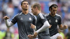 Гарет БЭЙЛ, Тони КРООС и КРИШТИАНУ РОНАЛДУ имеют шанс выиграть и Лигу чемпионов, и Euro в один сезон.